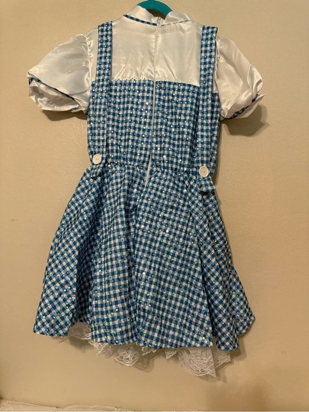 N/A charming blue